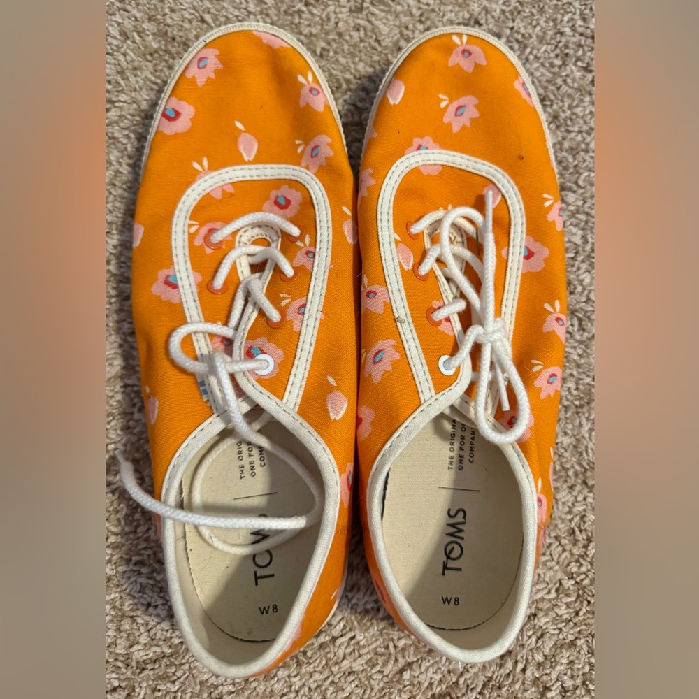 Tom’s Orange Floral shoes